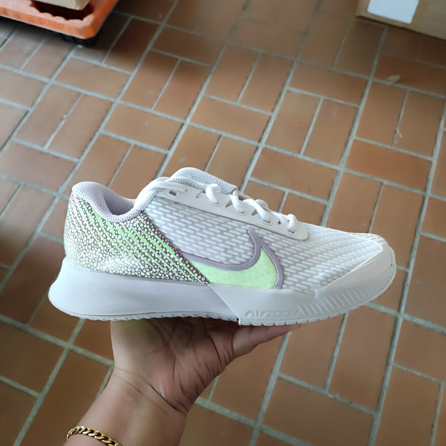 Nike Air Zoom Vapor Pro 2 PRM (Phantom/Volt)